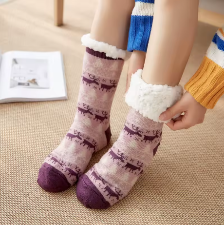 + FREE CHRISTMAS SOCKS GIFT!