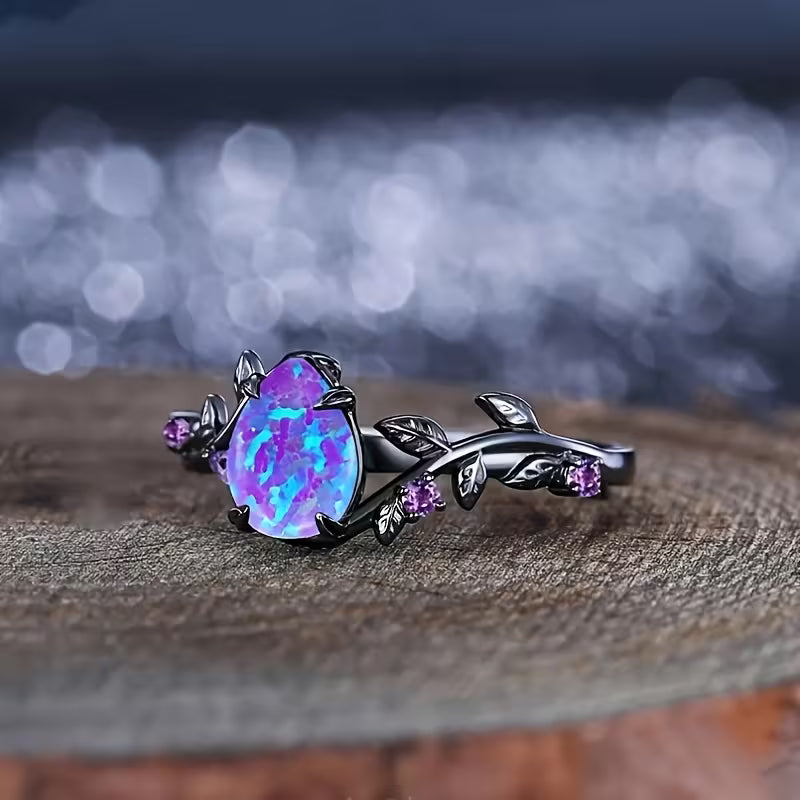 2-Piece Teardrop Opal Ring Set – Elegant Leaf Design
