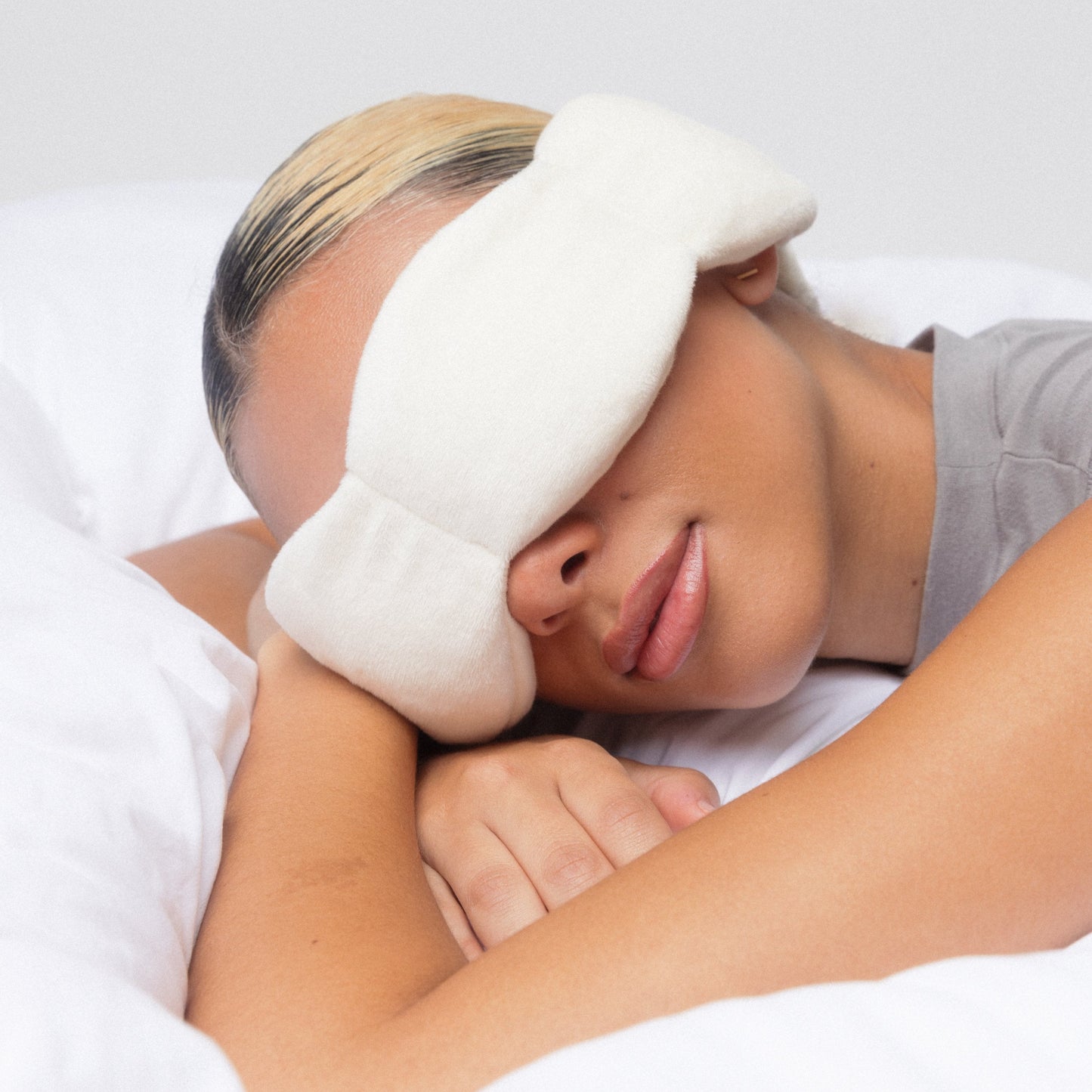 Sleep Mask | The weightedBlanket For Your Eyes, DeepSleep, side-sleeping Friendly100% Blackout