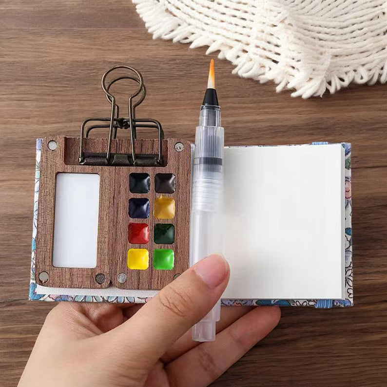 Mini watercolor paint set, portable watercolor set - 8 colors